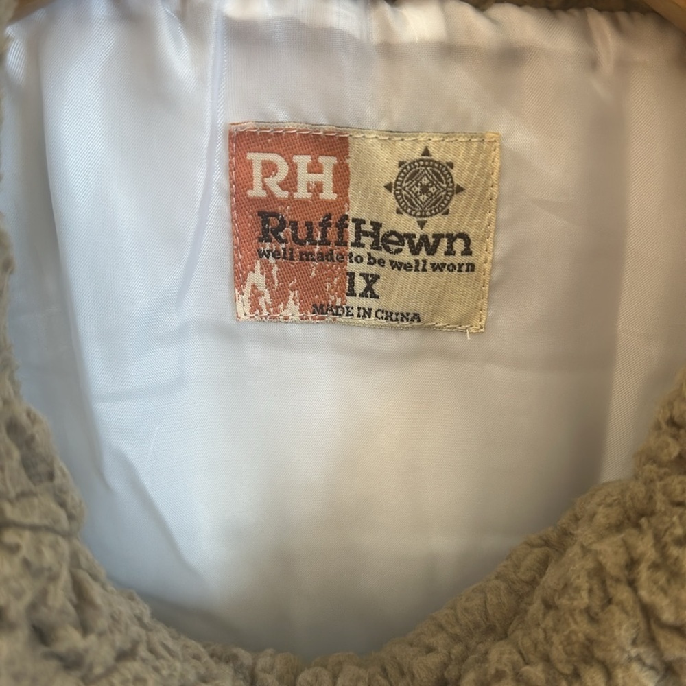 RuffHewn Puffer Vest White Womens Size 1X Side Zipper Closure With Hidden Snaps - Picture 4 of 15